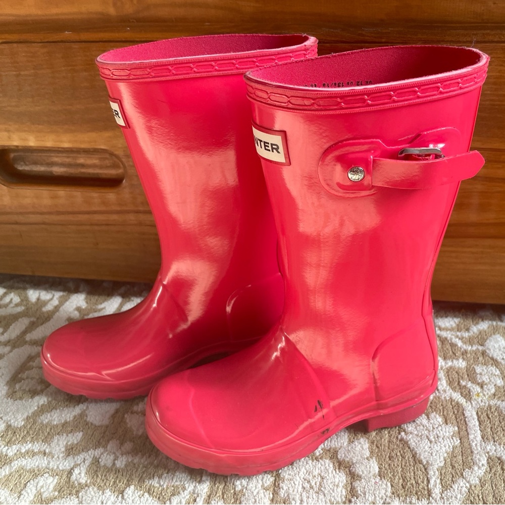 Hunter size 13/1 pink boots